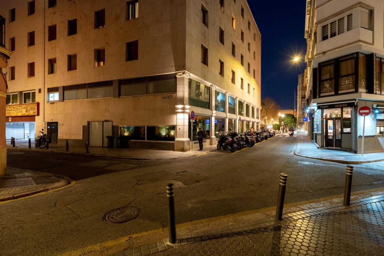 Centrico Con Magnificas Vistas Appartement Sevilla Buitenkant foto